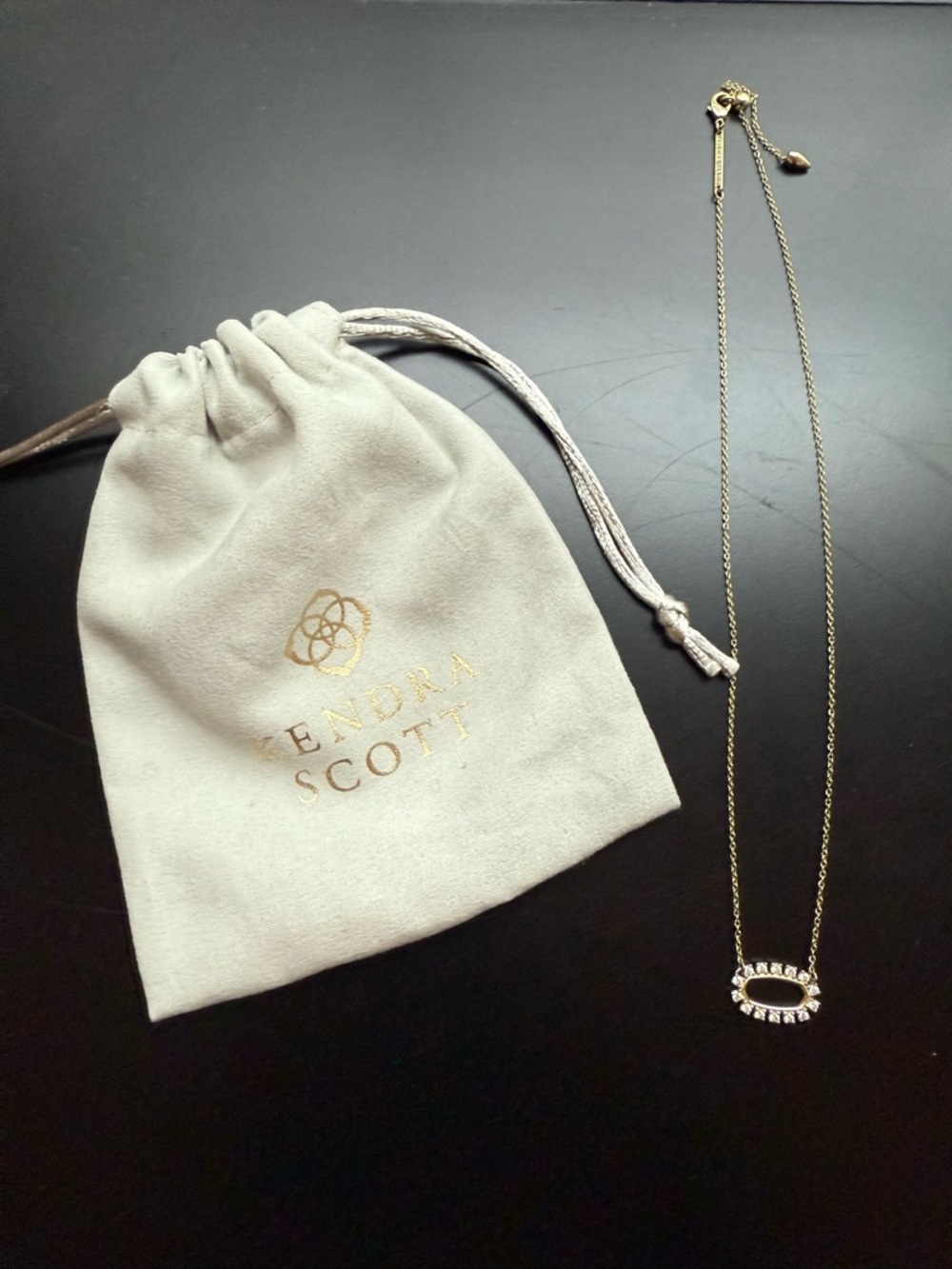 Kendra Scott Gold Crystal Oval Pendant Necklace - Gold